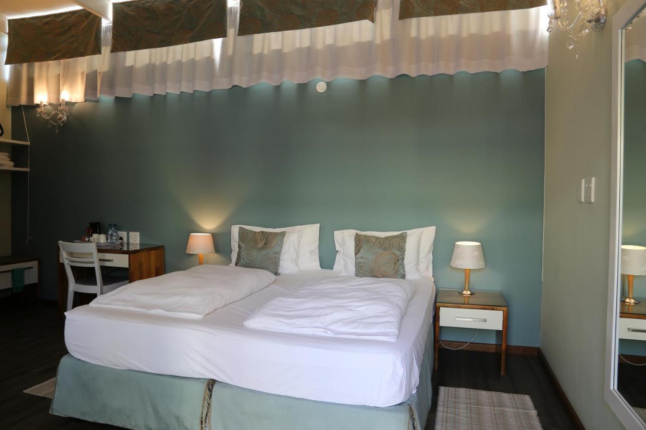 Namib Guesthouse Swakopmund Bagian luar foto