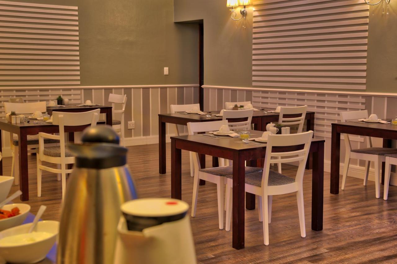 Namib Guesthouse Swakopmund Bagian luar foto